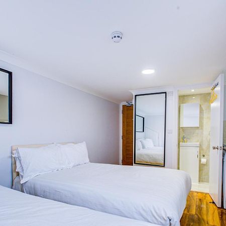Streatley Apartments Лондон Экстерьер фото