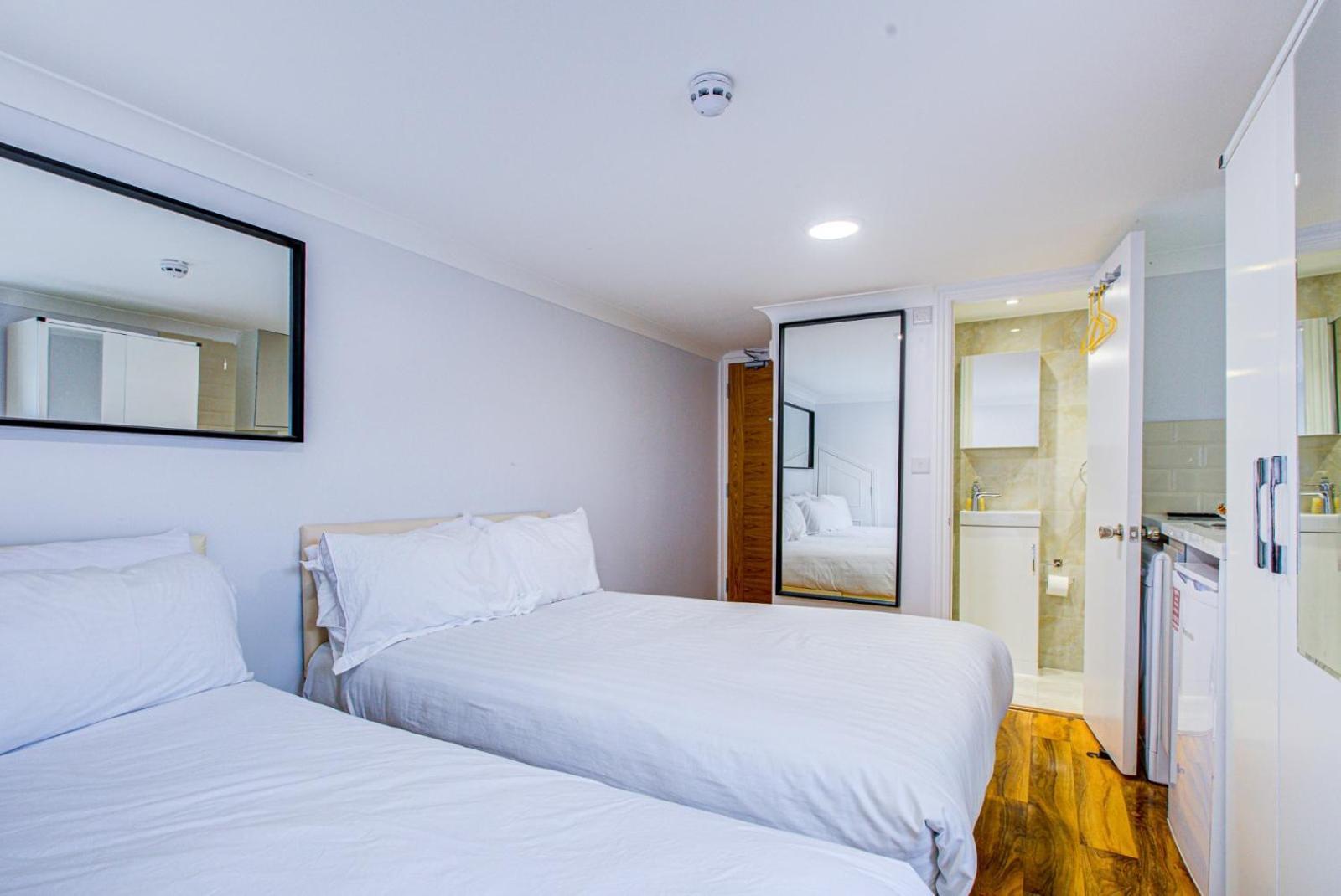 Streatley Apartments Лондон Экстерьер фото